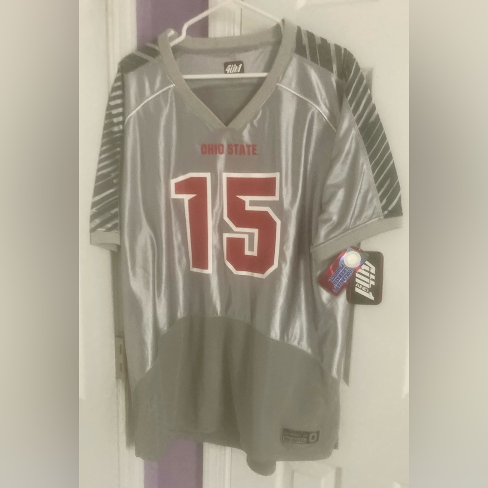 4th-and-1 #15 Ohio State Jersey size XL New with tags